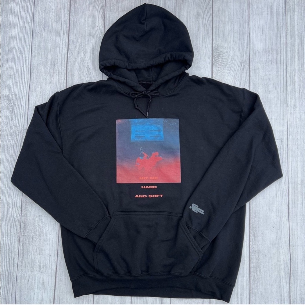 Billie Eilish Hit Me Hard and Soft Black Merch Hoodie size medium NWT concert